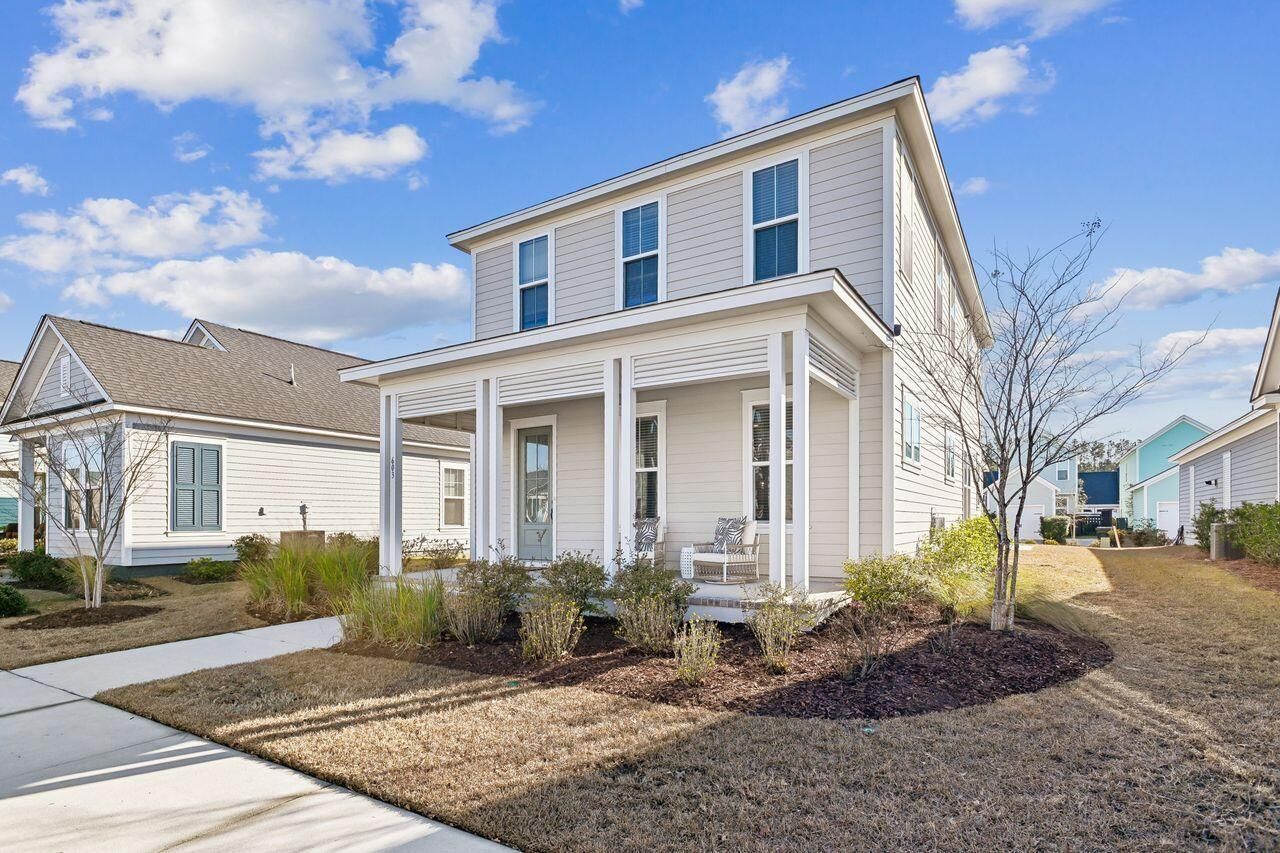 603 Blueway Avenue Photo 4