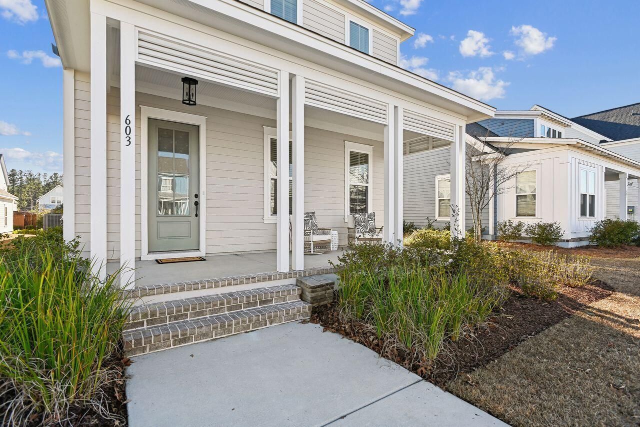 603 Blueway Avenue Photo 4