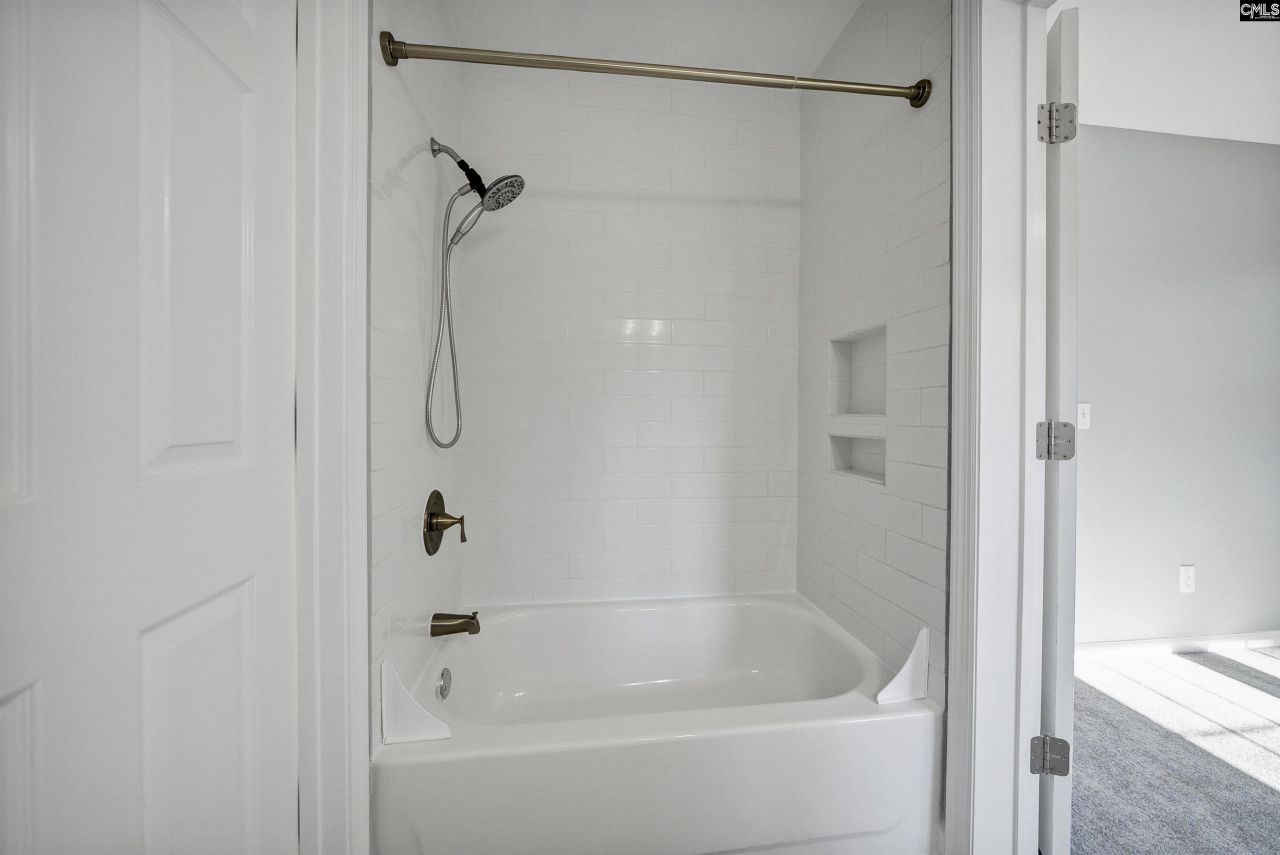 169 Lake Tide Drive Photo 37