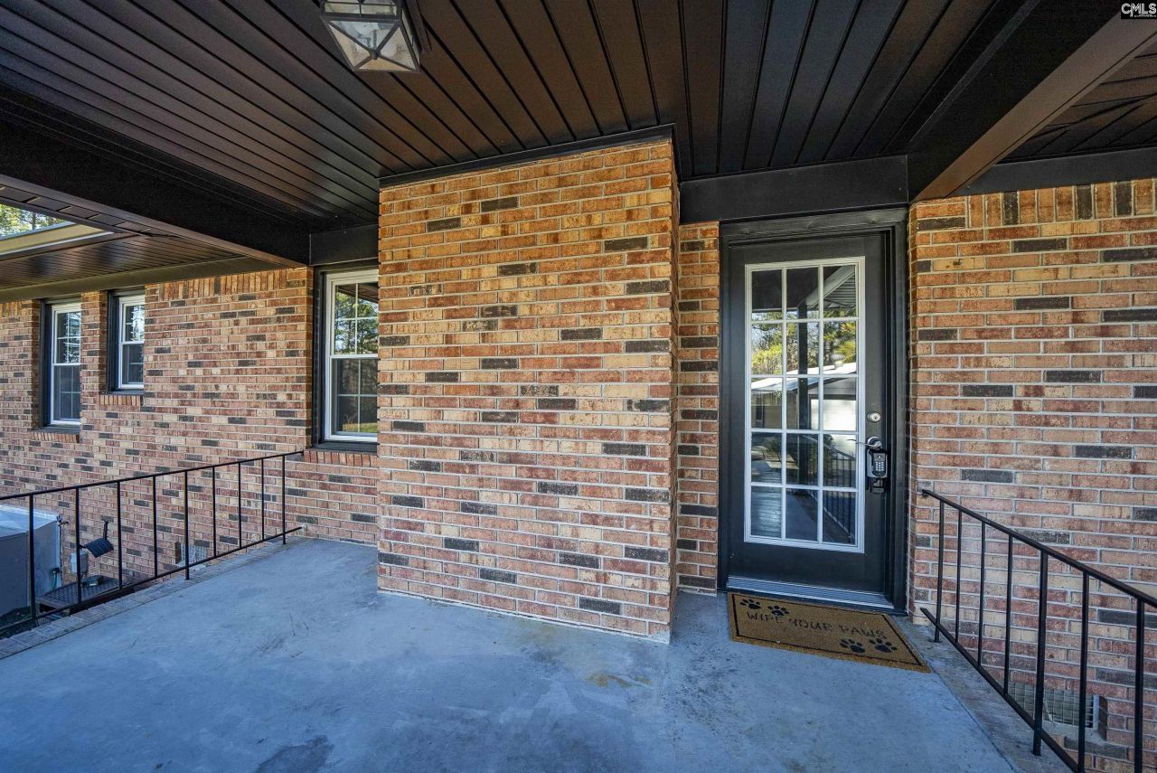 169 Lake Tide Drive Photo 7