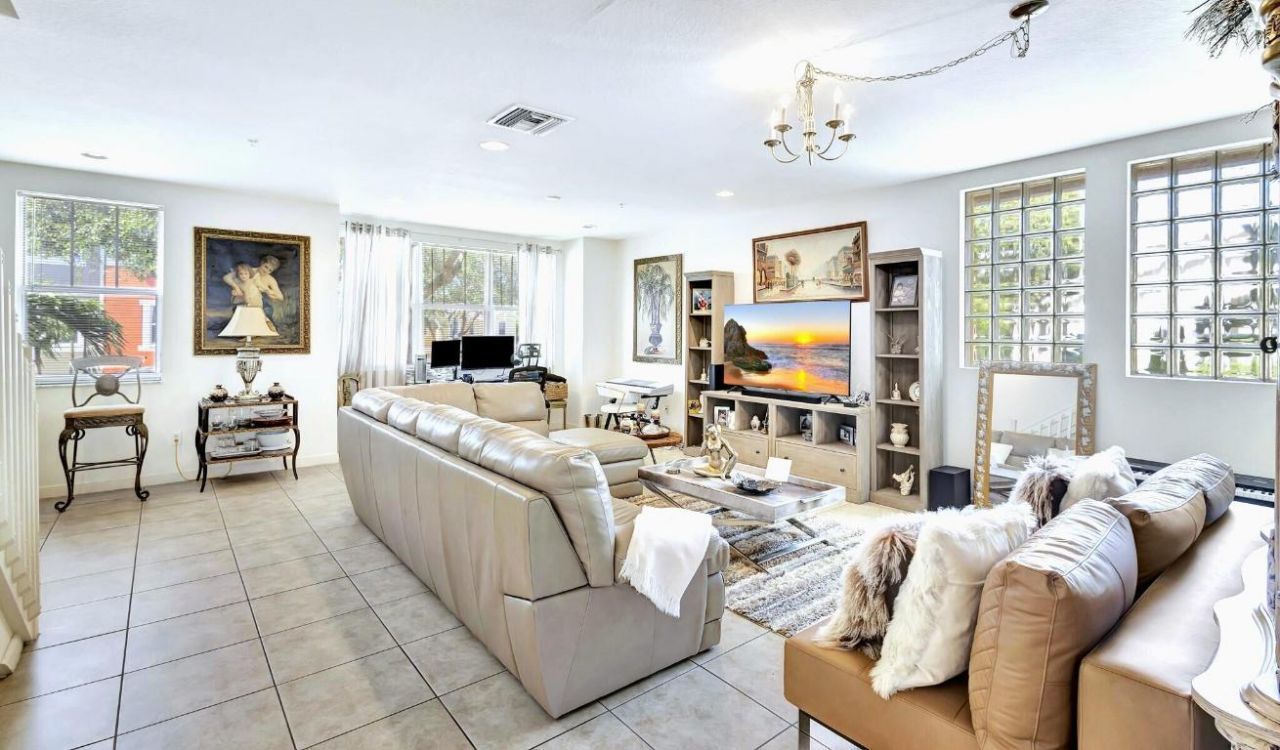 883 Millbrae Court, Unit 1, West Palm Beach, FL 33401 Photo