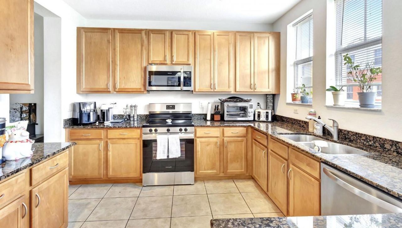 883 Millbrae Court, Unit 1, West Palm Beach, FL 33401 Photo