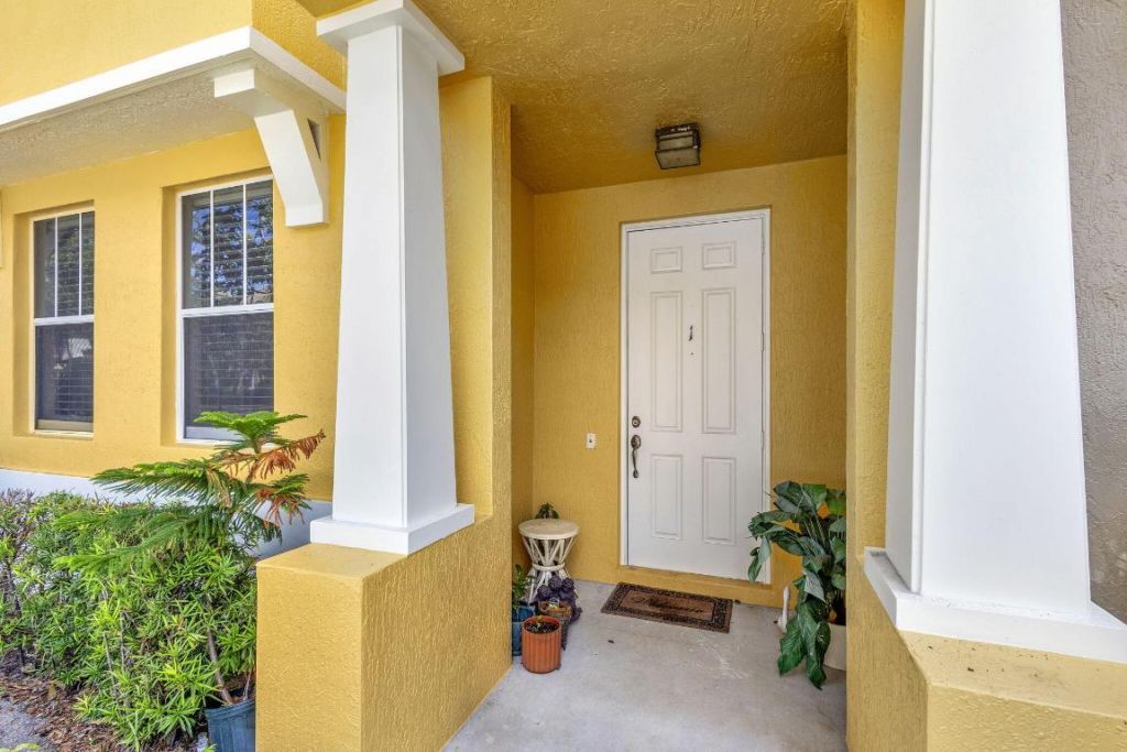 883 Millbrae Court, Unit 1, West Palm Beach, FL 33401 Photo