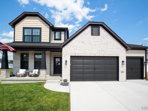 251 Randlin Drive, O'Fallon, MO 63367