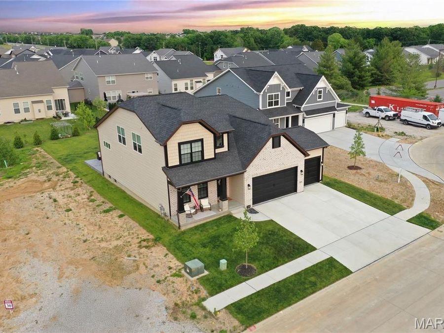 Property Image 4