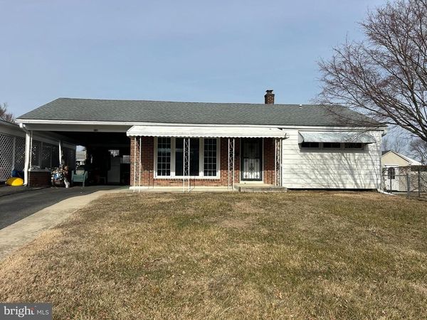 2112 N LEE LANE, ASTON, PA 19014