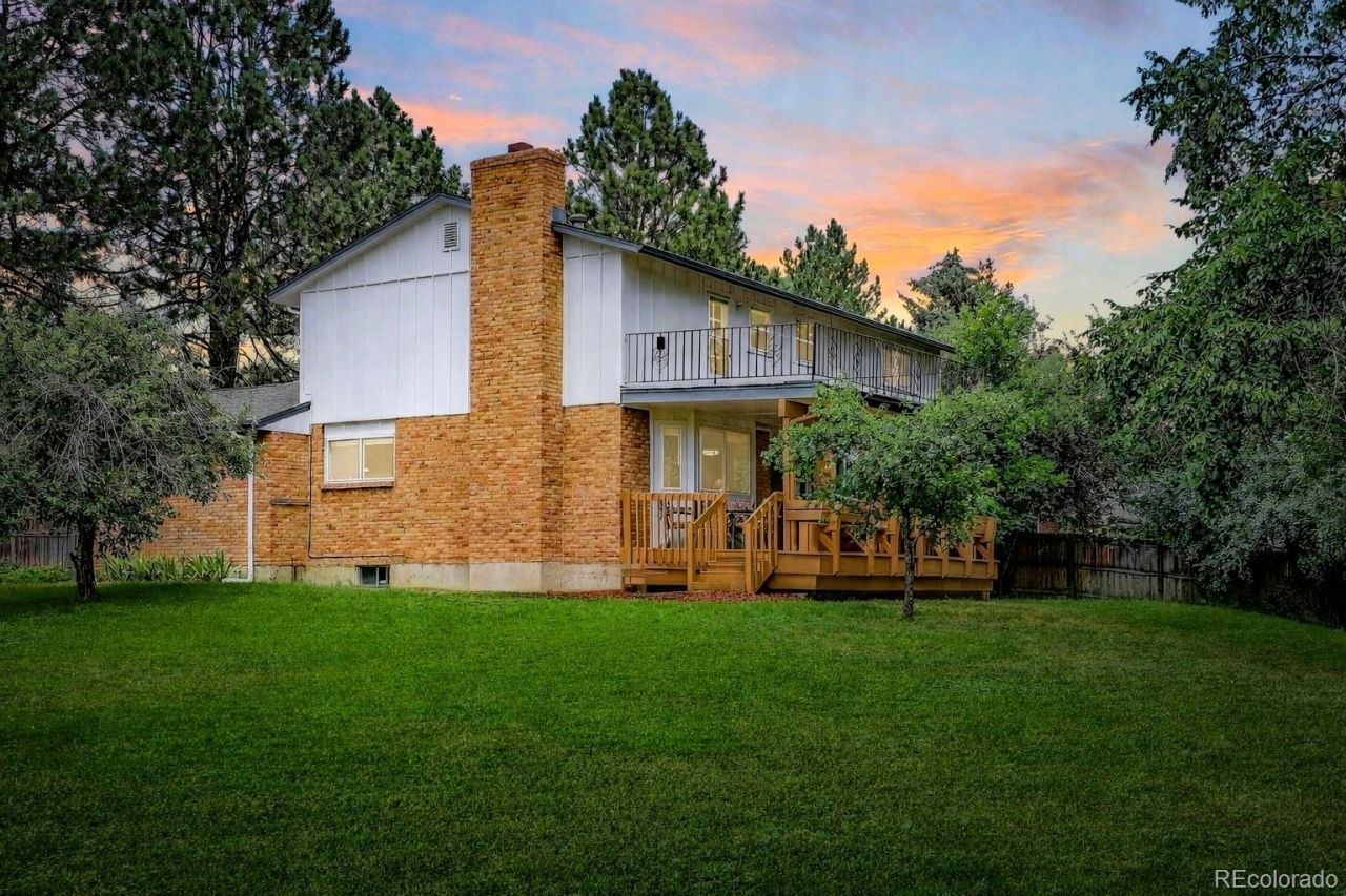 5466 W Indore Drive, Littleton, CO 80128 Main Photo