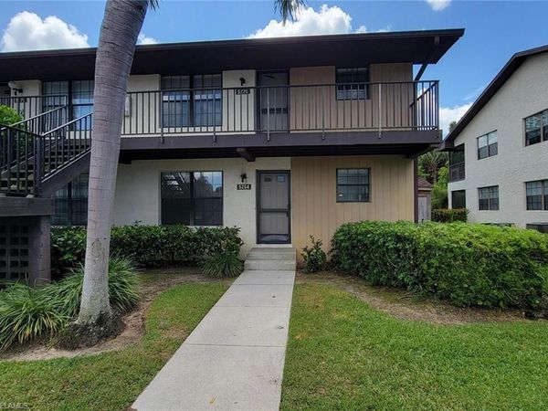 5270 Treetops DR, Unit J201, NAPLES, FL 34113