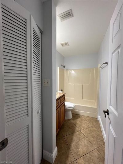 5270 Treetops Dr, Unit J201, Naples, FL 34113 Photo