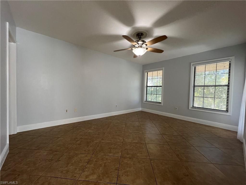 5270 Treetops Dr, Unit J201, Naples, FL 34113 Photo