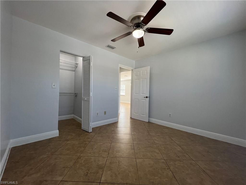 5270 Treetops Dr, Unit J201, Naples, FL 34113 Photo