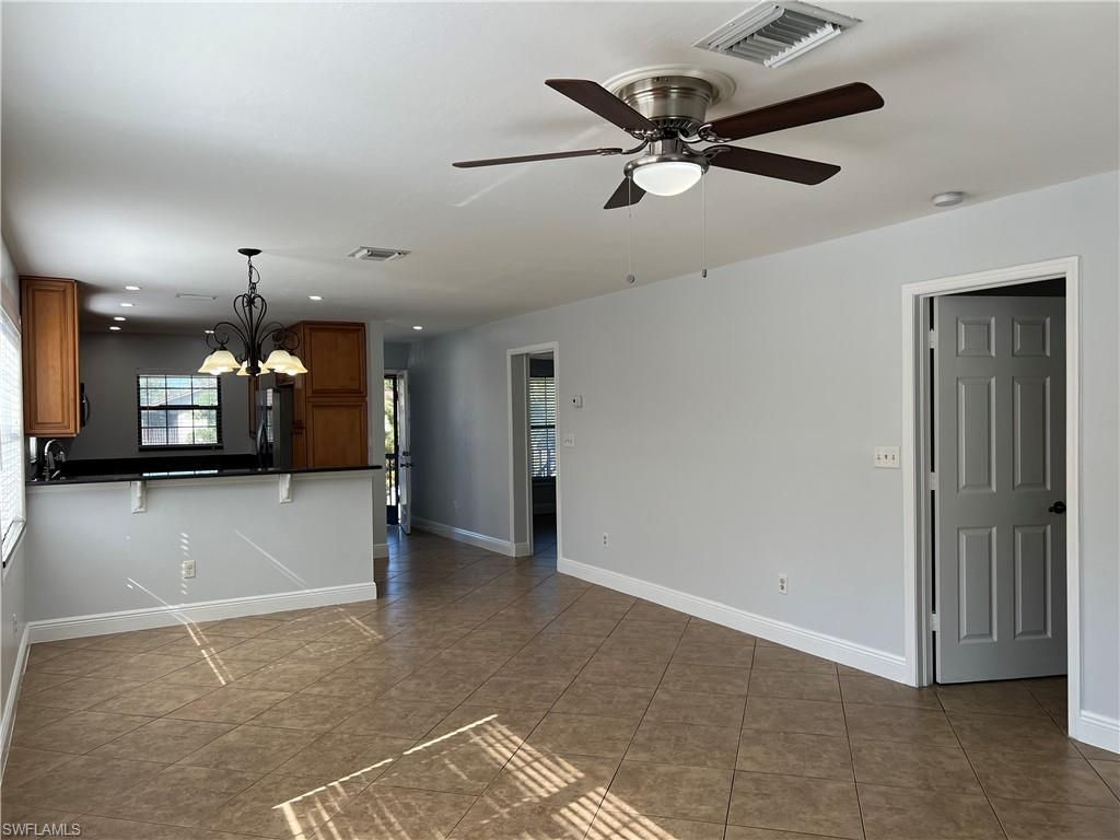 5270 Treetops Dr, Unit J201, Naples, FL 34113 Photo