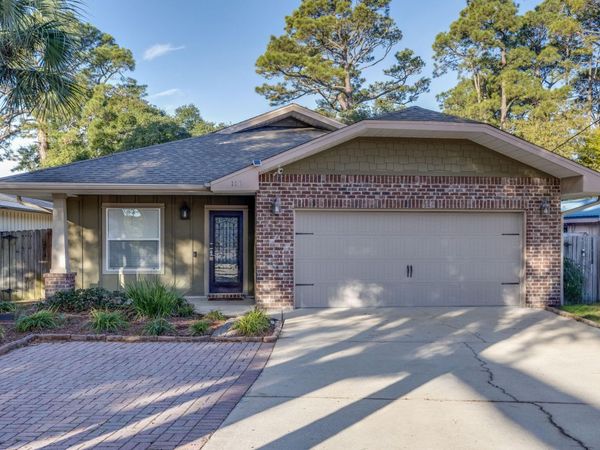 116 SE Alder Avenue, Fort Walton Beach, FL 32548