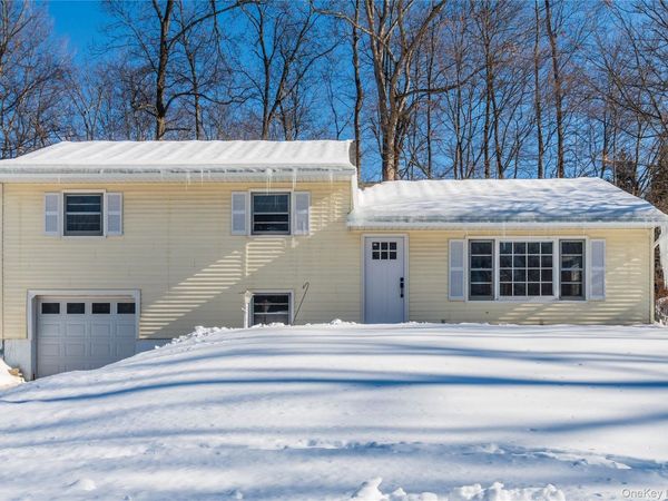 53 Westwood Drive, Newburgh, NY 12550