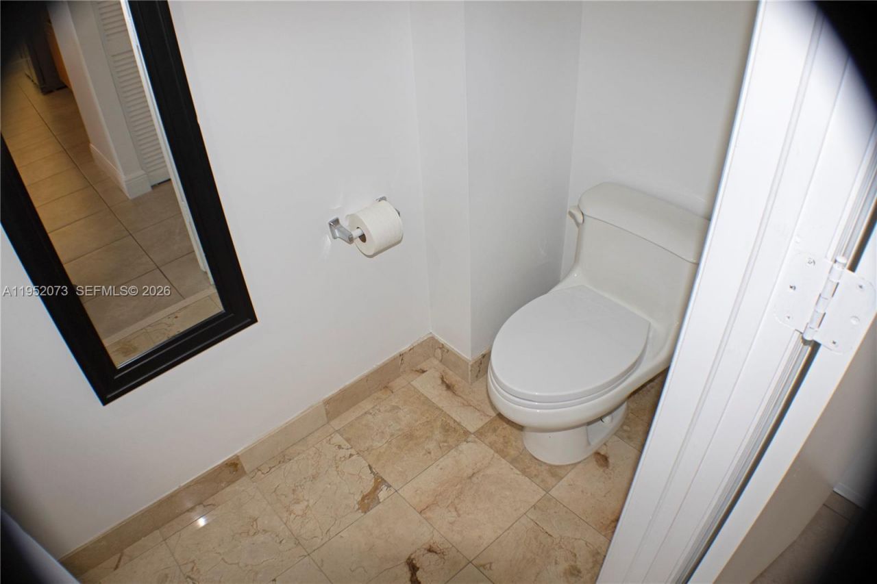 6917 Collins Ave, Unit 1224, Miami Beach, FL 33141 Photo