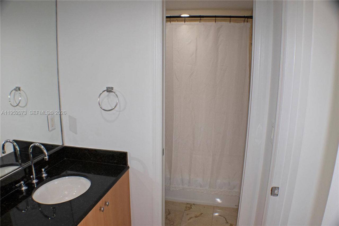 6917 Collins Ave, Unit 1224, Miami Beach, FL 33141 Photo