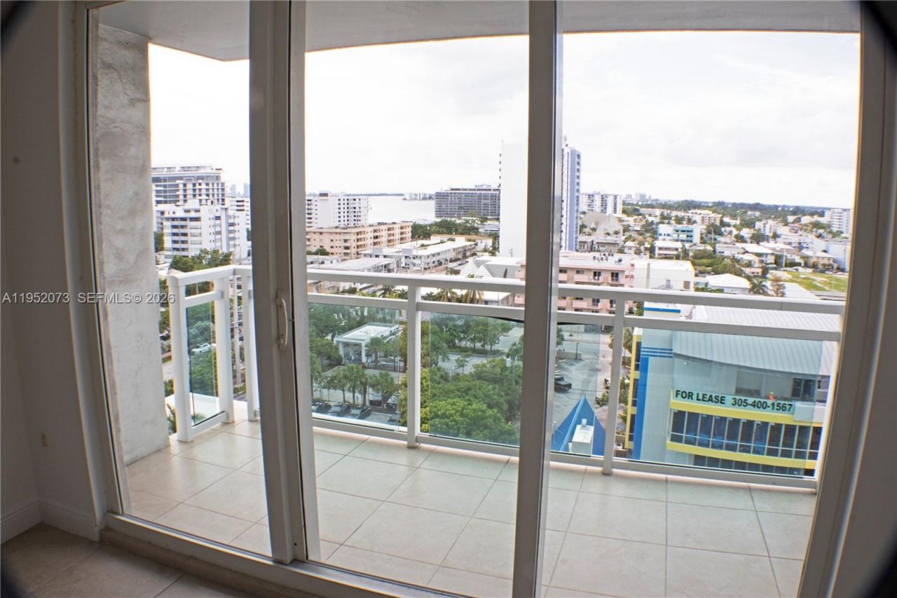 6917 Collins Ave, Unit 1224, Miami Beach, FL 33141 Photo