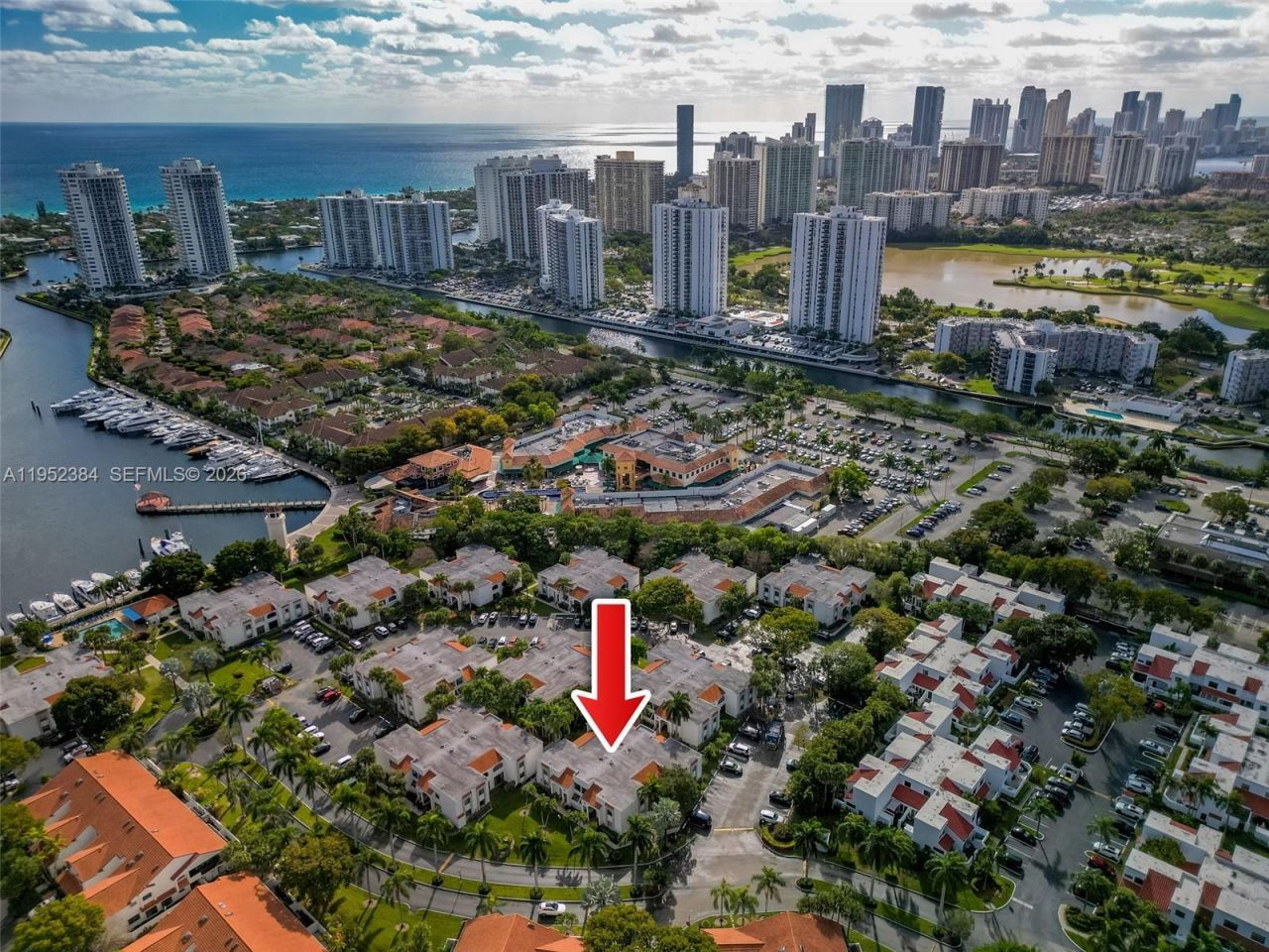 3545 Magellan Cir, Unit 351-5, Aventura, FL 33180 Photo