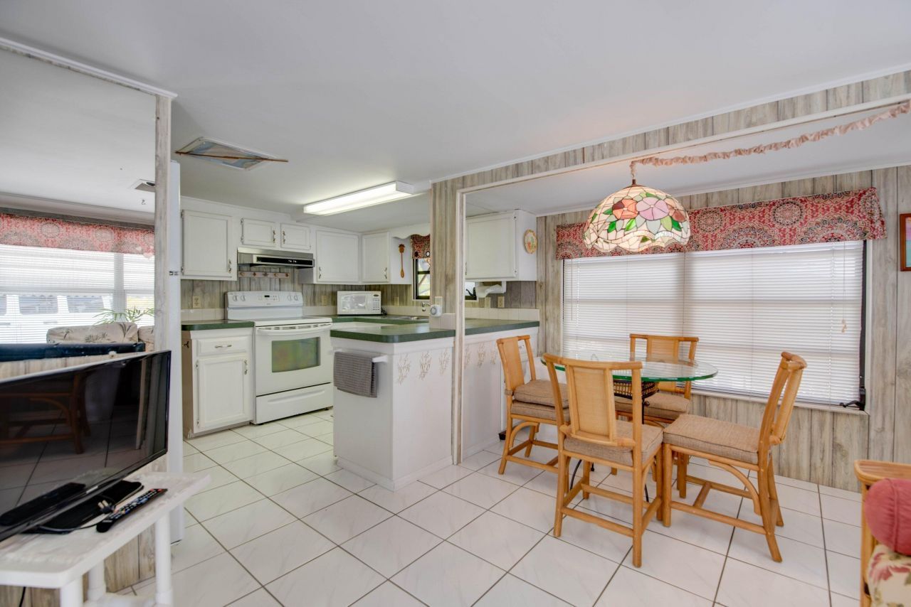 701 Spanish Main Drive, Unit 21, Cudjoe, FL 33042 Photo