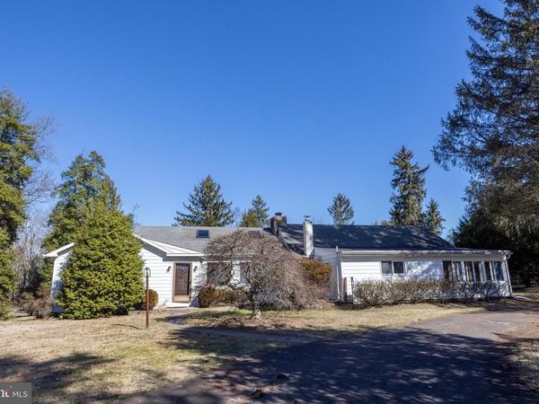 6106 LOWER YORK ROAD, NEW HOPE, PA 18938