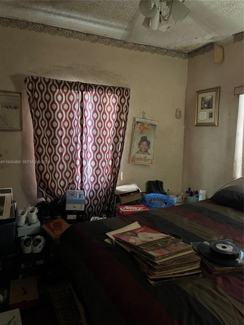 1120 NW 31st St, Miami, FL 33127 Photo