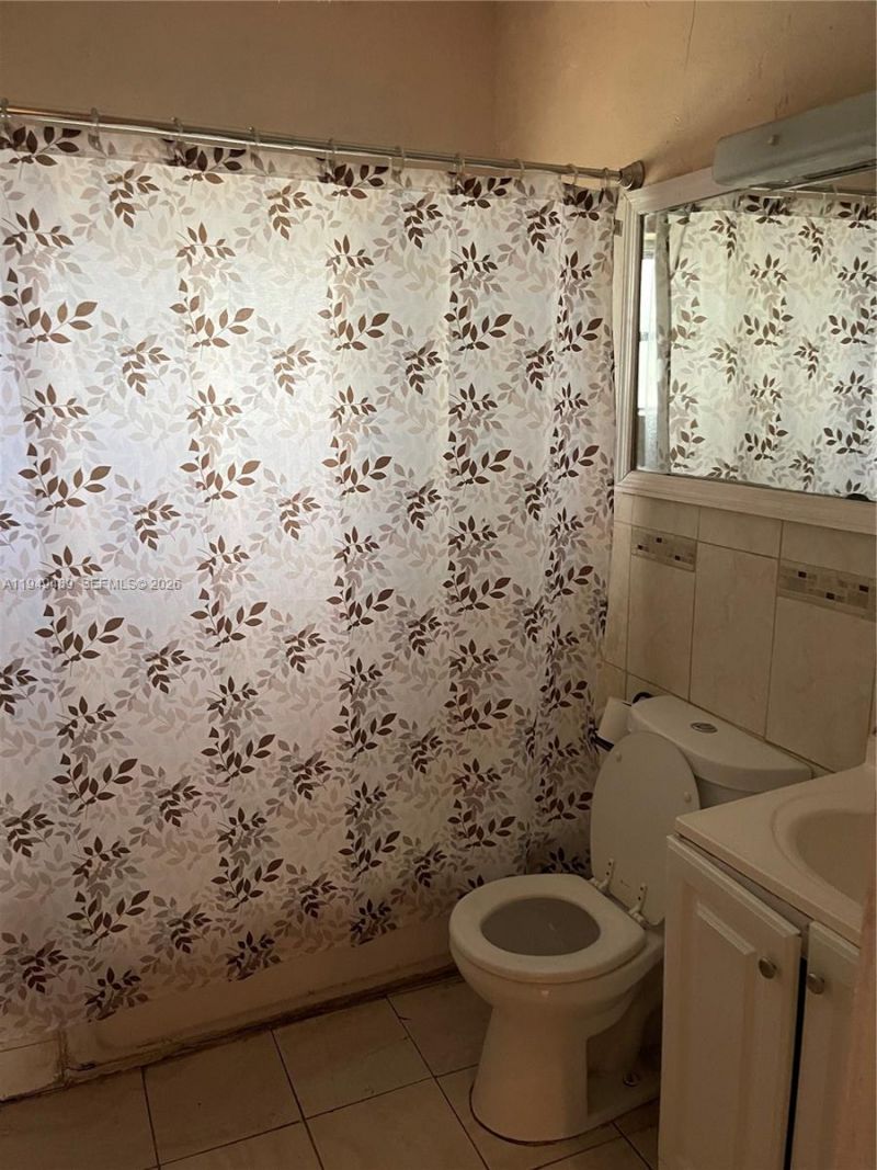 1120 NW 31st St, Miami, FL 33127 Photo