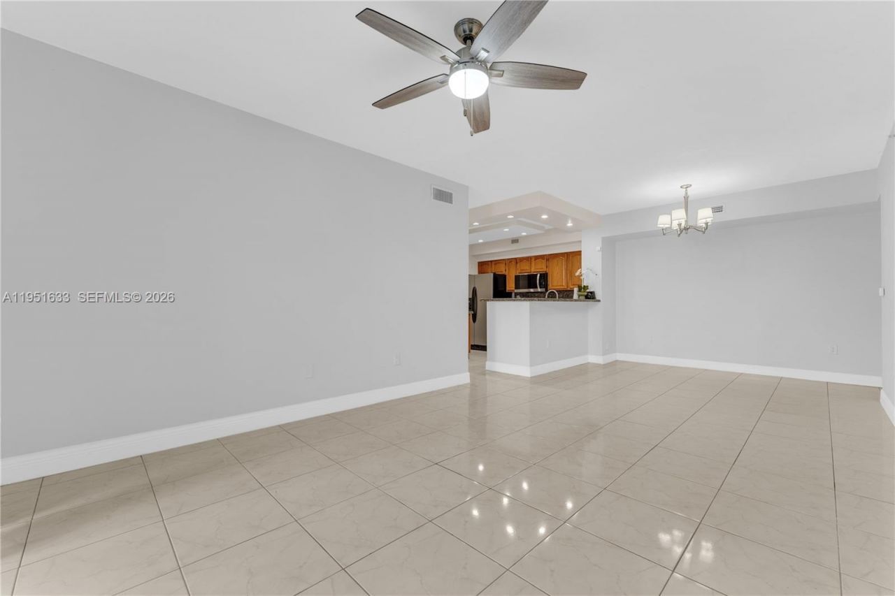 2400 E Preserve Way, Unit 101, Miramar, FL 33025 Photo