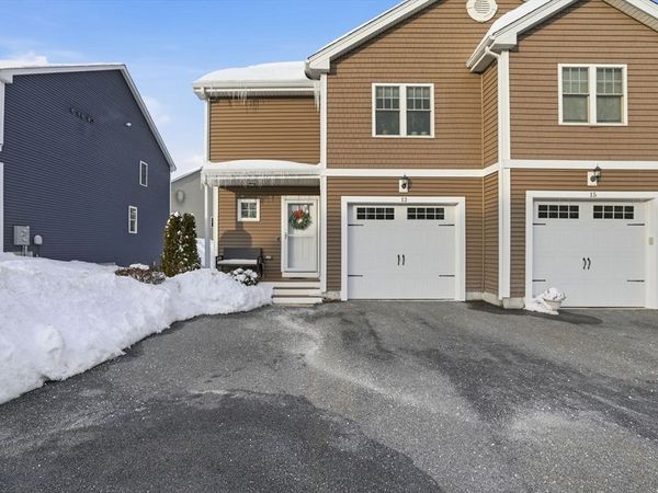 13 Beverlys Way, Unit 13, Lakeville, MA 02347