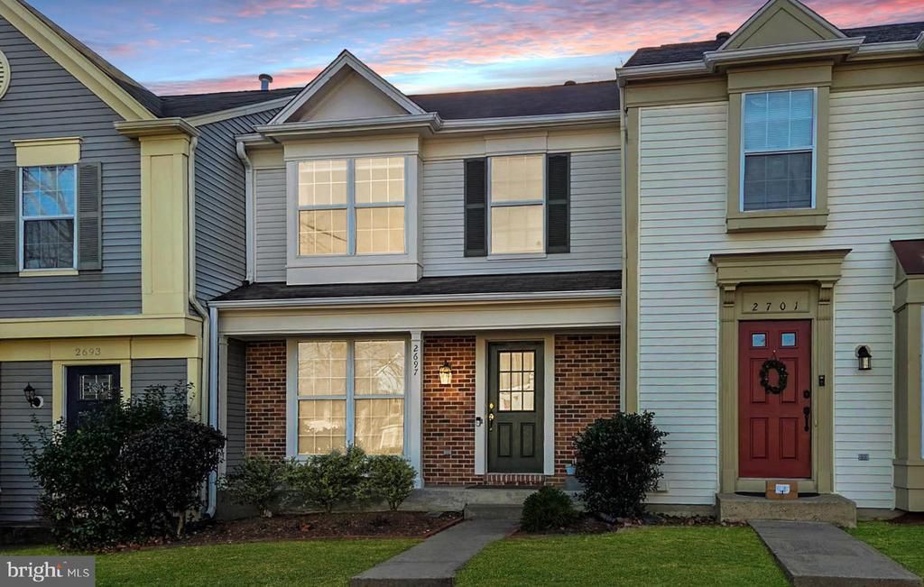 2697 Mcguffeys Court, Woodbridge, VA 22191 Main Photo