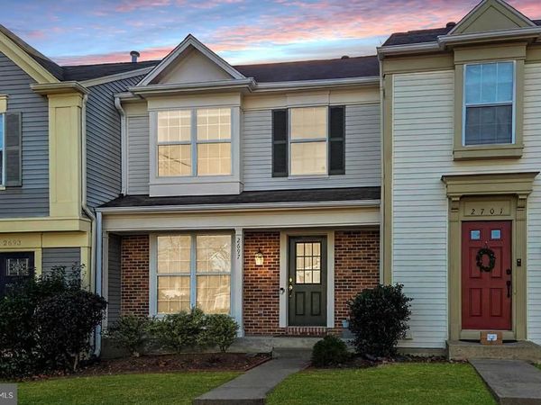 2697 MCGUFFEYS COURT, WOODBRIDGE, VA 22191