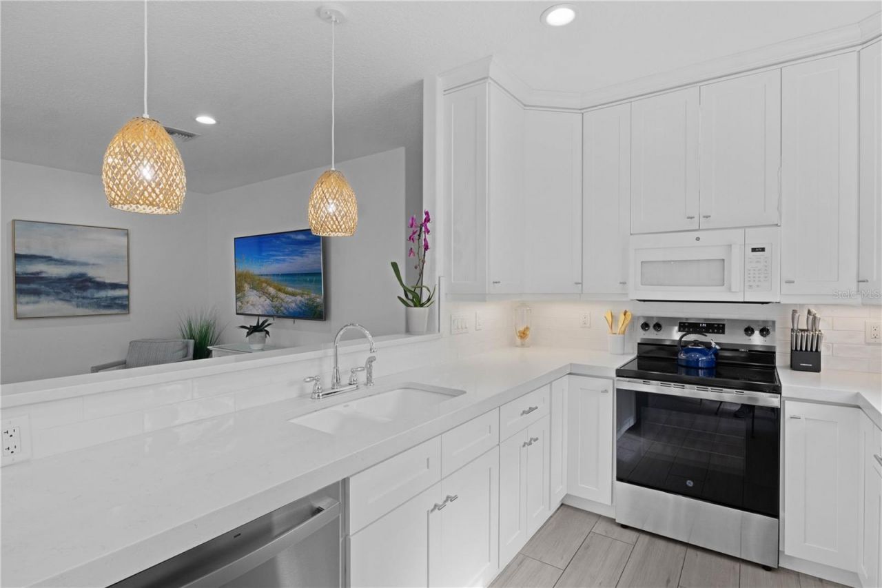 307 Spring Avenue, Anna Maria, FL 34216 Photo