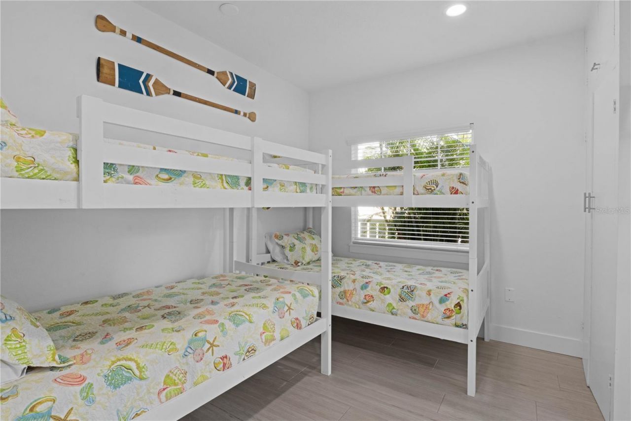 307 Spring Avenue, Anna Maria, FL 34216 Photo