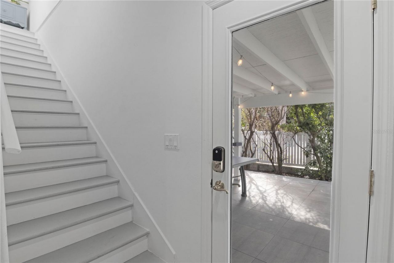 307 Spring Avenue, Anna Maria, FL 34216 Photo