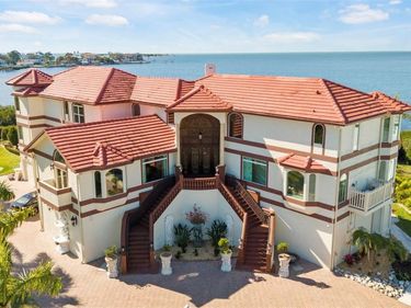 2115 ALEXIS COURT, TARPON SPRINGS, FL 34689