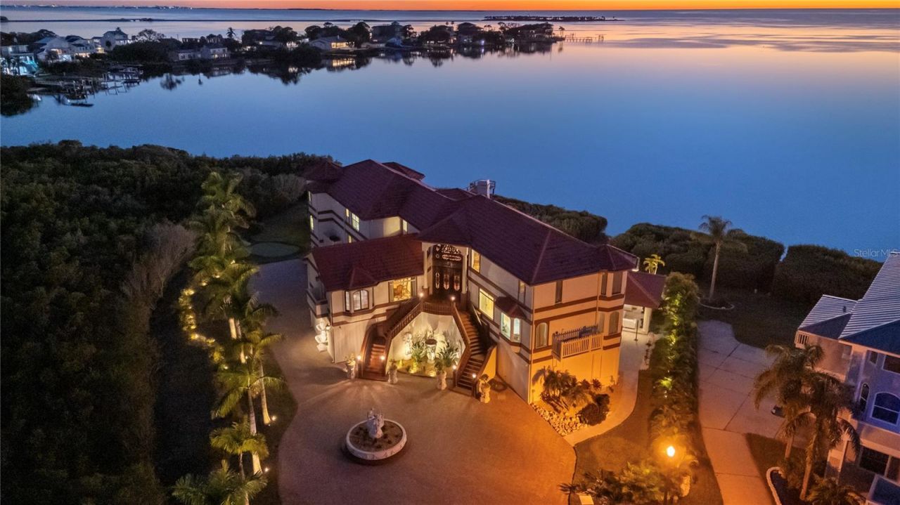 2115 Alexis Court, Tarpon Springs, FL 34689 Photo