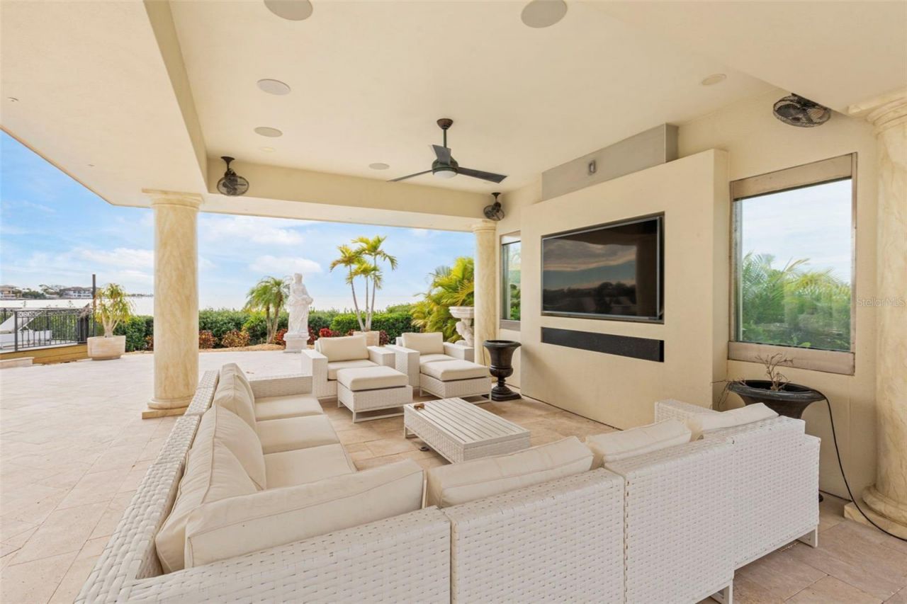 2115 Alexis Court, Tarpon Springs, FL 34689 Photo