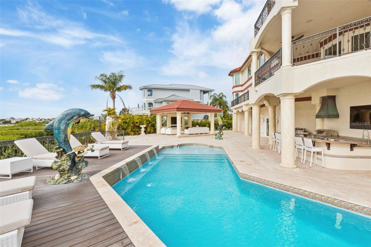 2115 Alexis Court, Tarpon Springs, FL 34689 Photo