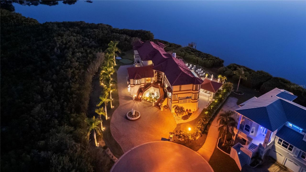 2115 Alexis Court, Tarpon Springs, FL 34689 Photo