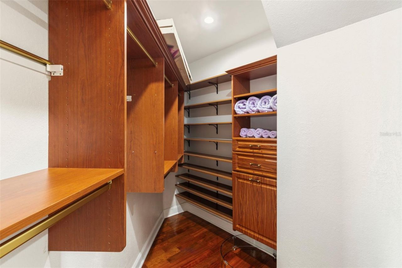 2115 Alexis Court, Tarpon Springs, FL 34689 Photo