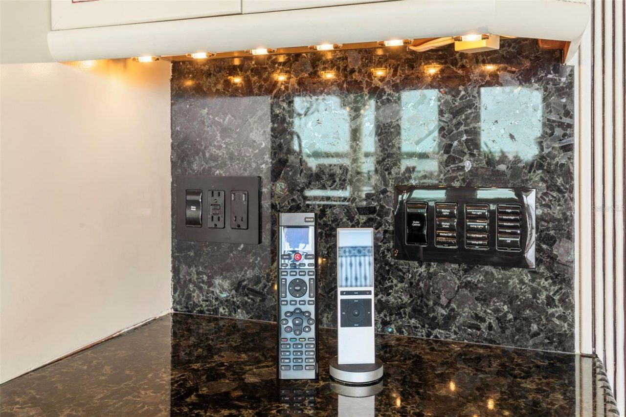 2115 Alexis Court, Tarpon Springs, FL 34689 Photo