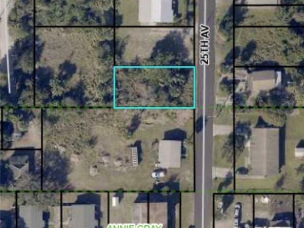 4221 25th Avenue, Vero Beach, FL 32967