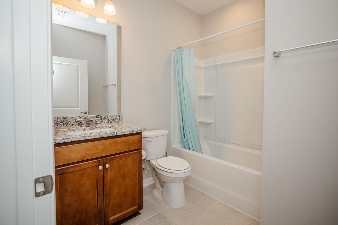 735 Blue Iris Way Photo 10