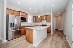 735 Blue Iris Way photo 4