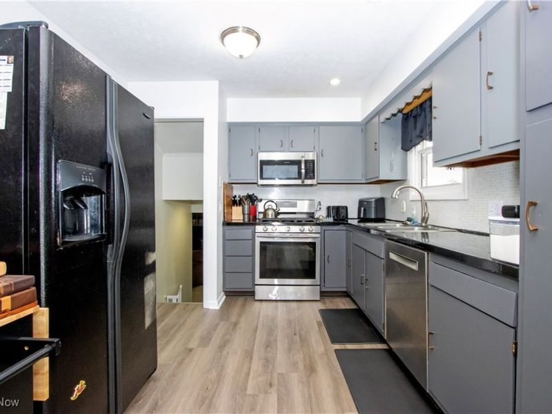 1846 Tammy Court, Orrville, OH 44667 Photo 14