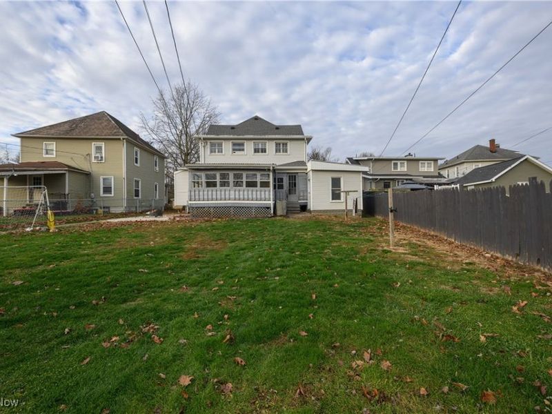 627 N Wooster Avenue, Strasburg, OH 44680 Photo 4