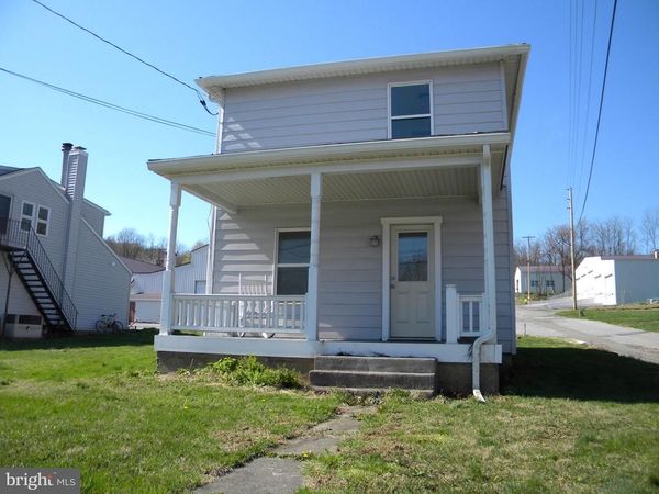 801 S READING AVENUE, BOYERTOWN, PA 19512