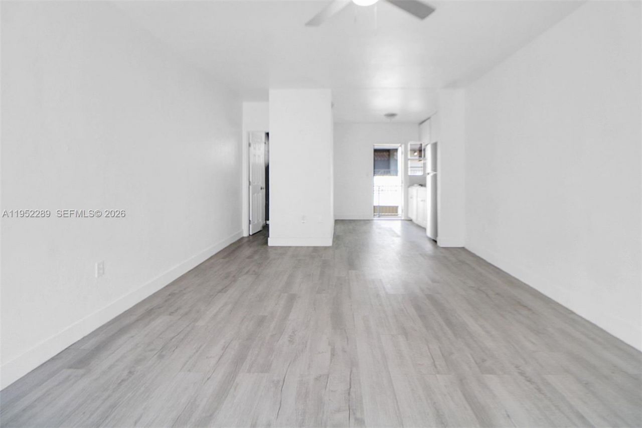 4201 Indian Creek Dr, Unit 8, Miami Beach, FL 33140 Photo