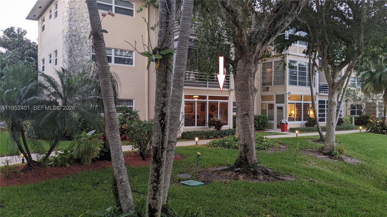 5100 NW 35th St, Unit 101, Lauderdale Lakes, FL 33319 Photo