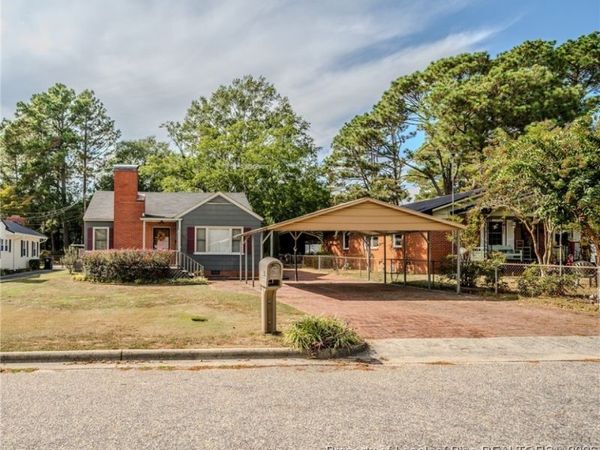 111 E McNeill Drive, Red Springs, NC 28377