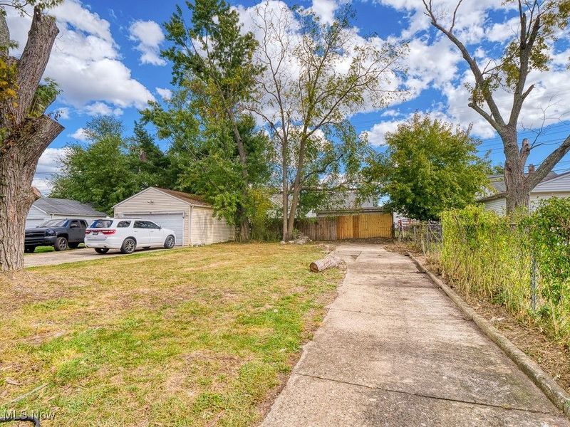 5231 Philip Avenue, Maple Heights, OH 44137 Photo 5